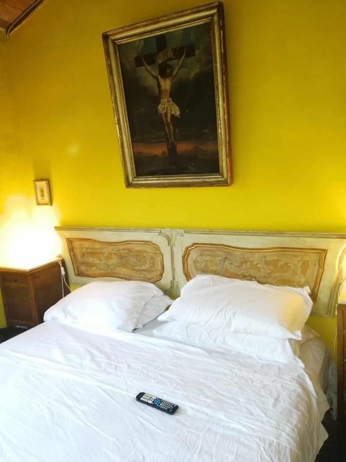 Beb Le Case Rosse Bed and Breakfast Verucchio Exterior foto